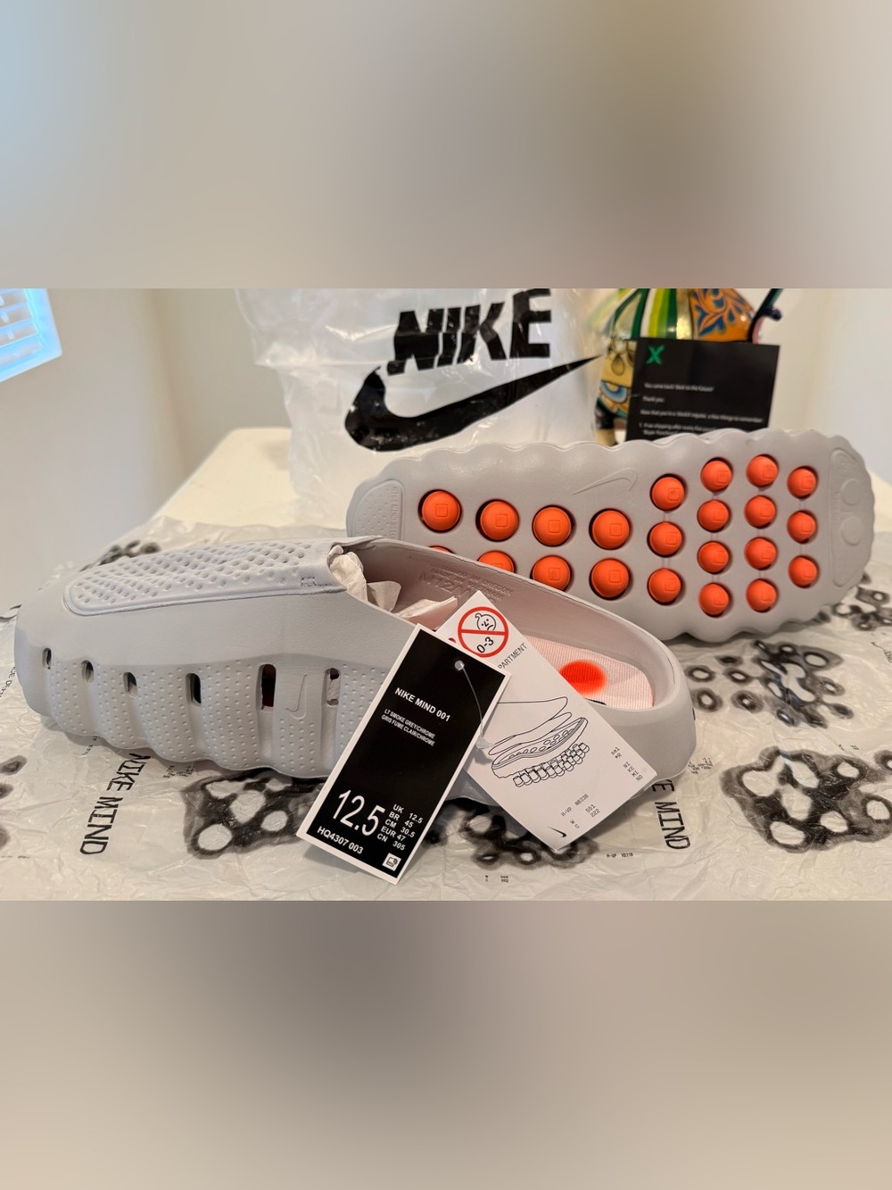 NWOB Nike MIND Slip-On Sneakers with Orange Insole Accents - Picture 6 of 10